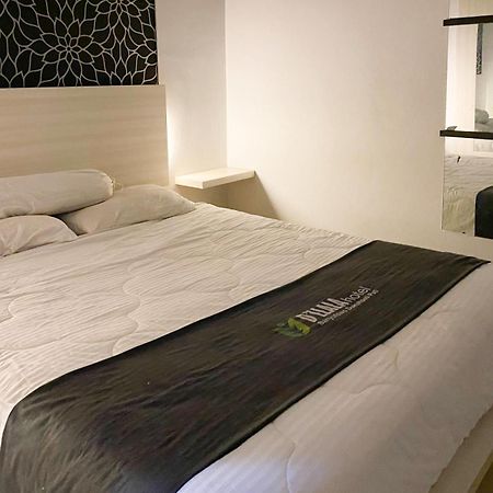 Reddoorz Near Pantai Idola Banyutowo Hotel D'Llala Pati Eksteriør bilde