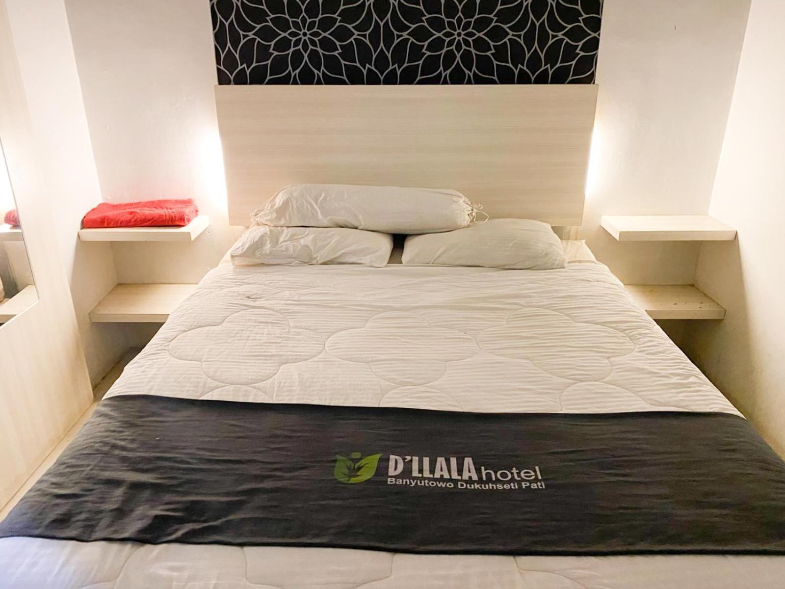 Reddoorz Near Pantai Idola Banyutowo Hotel D'Llala Pati Eksteriør bilde